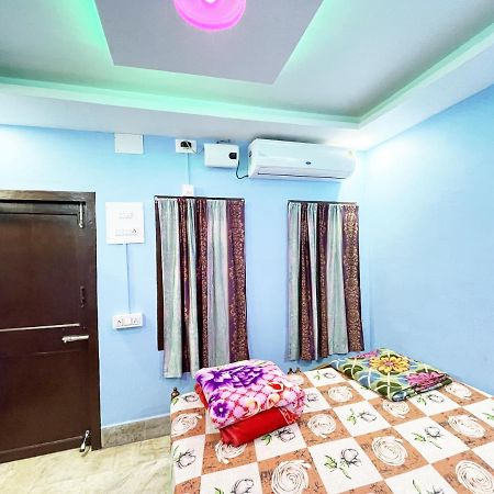 Hotel Radha Krishna بوري المظهر الخارجي الصورة