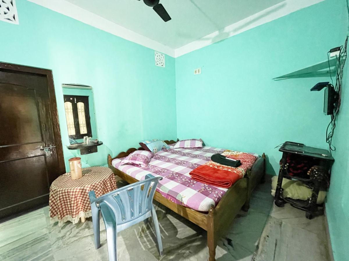 Hotel Radha Krishna بوري المظهر الخارجي الصورة
