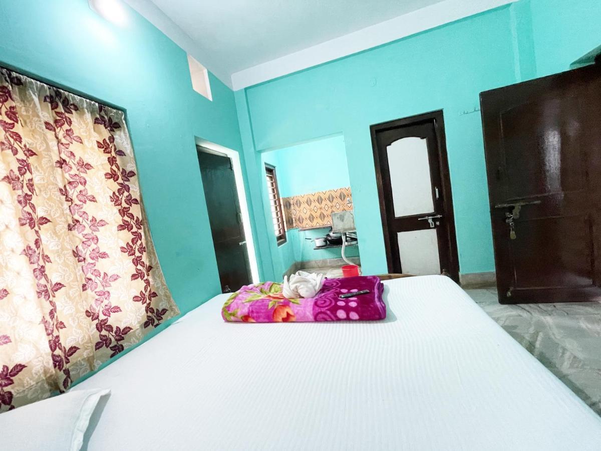 Hotel Radha Krishna بوري المظهر الخارجي الصورة