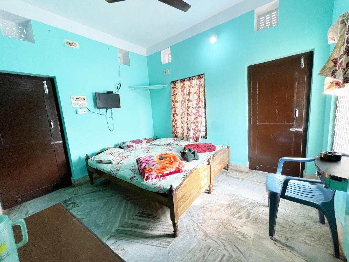 Hotel Radha Krishna بوري المظهر الخارجي الصورة