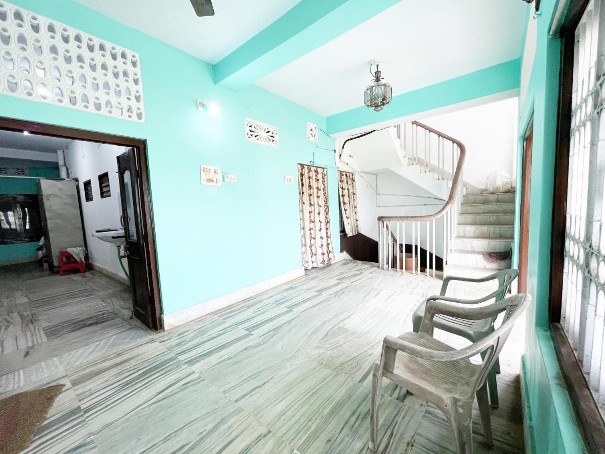 Hotel Radha Krishna بوري المظهر الخارجي الصورة